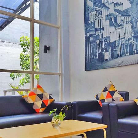 Votel Hotel Charis Tuban Tuban  Екстериор снимка