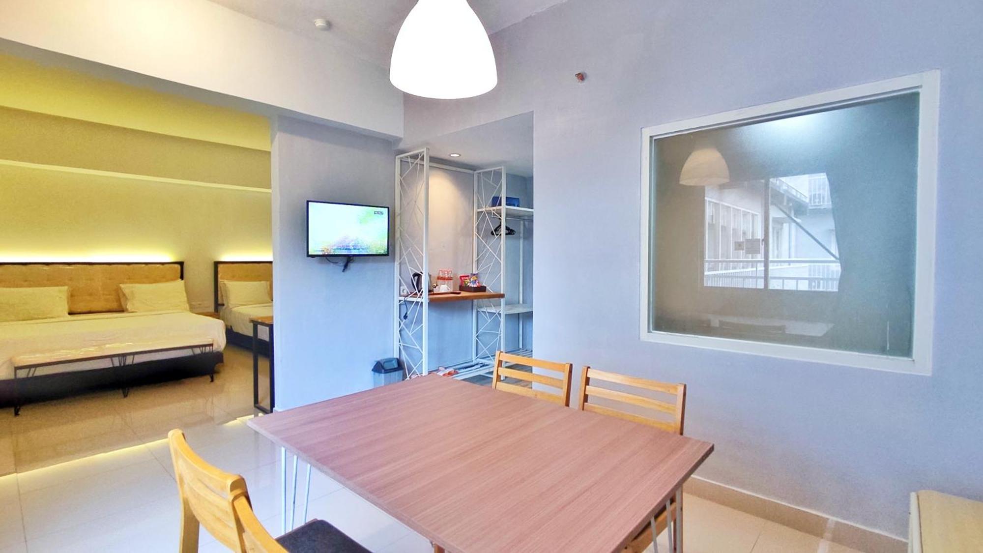 Votel Hotel Charis Tuban Tuban  Екстериор снимка