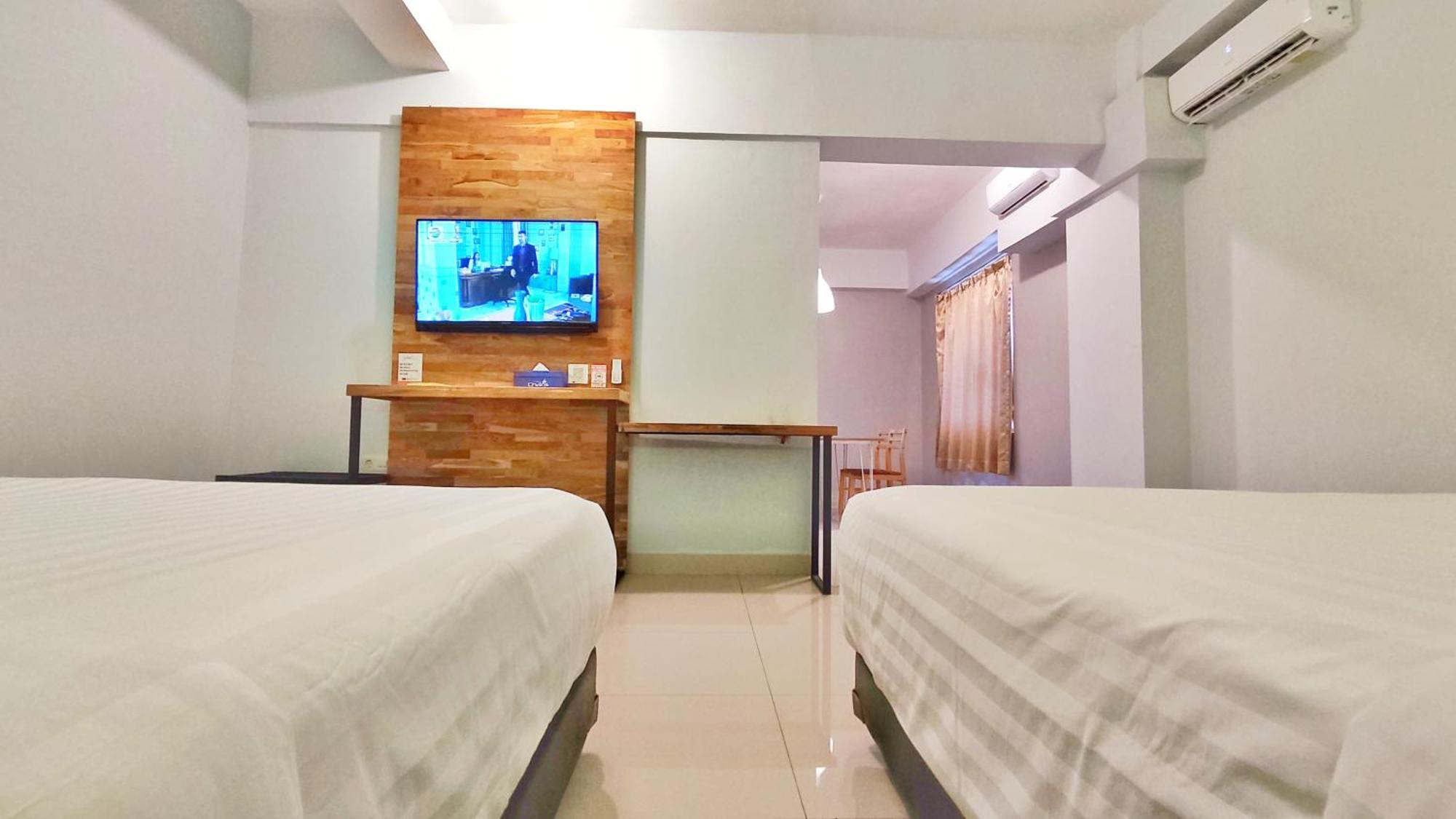 Votel Hotel Charis Tuban Tuban  Екстериор снимка
